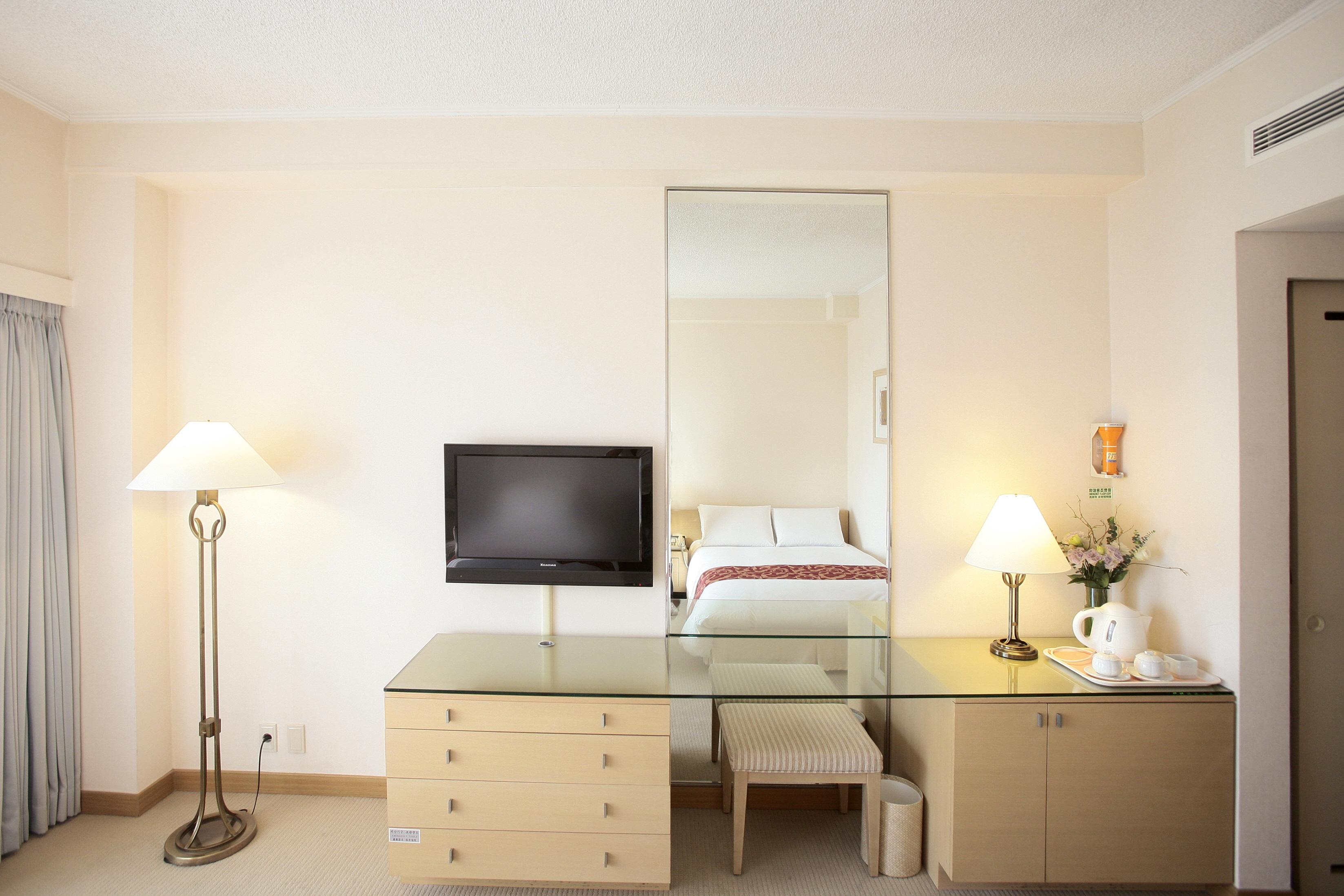 Seogwipo Kal Hotel Exterior foto A room at the hotel